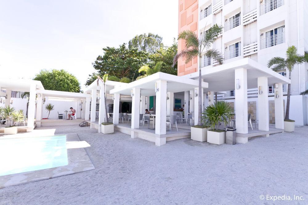 Movenpick Hotel Mactan Island Cebu Isla de Mactán Exterior foto